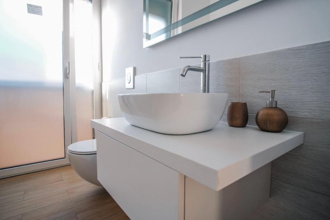 בארי Rossani Suites&Aparts מראה חיצוני תמונה