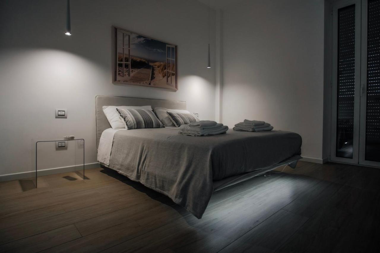 בארי Rossani Suites&Aparts מראה חיצוני תמונה