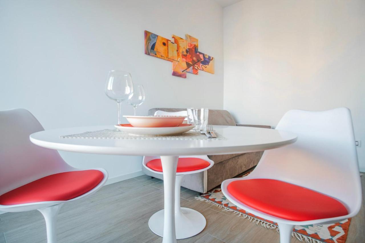בארי Rossani Suites&Aparts מראה חיצוני תמונה