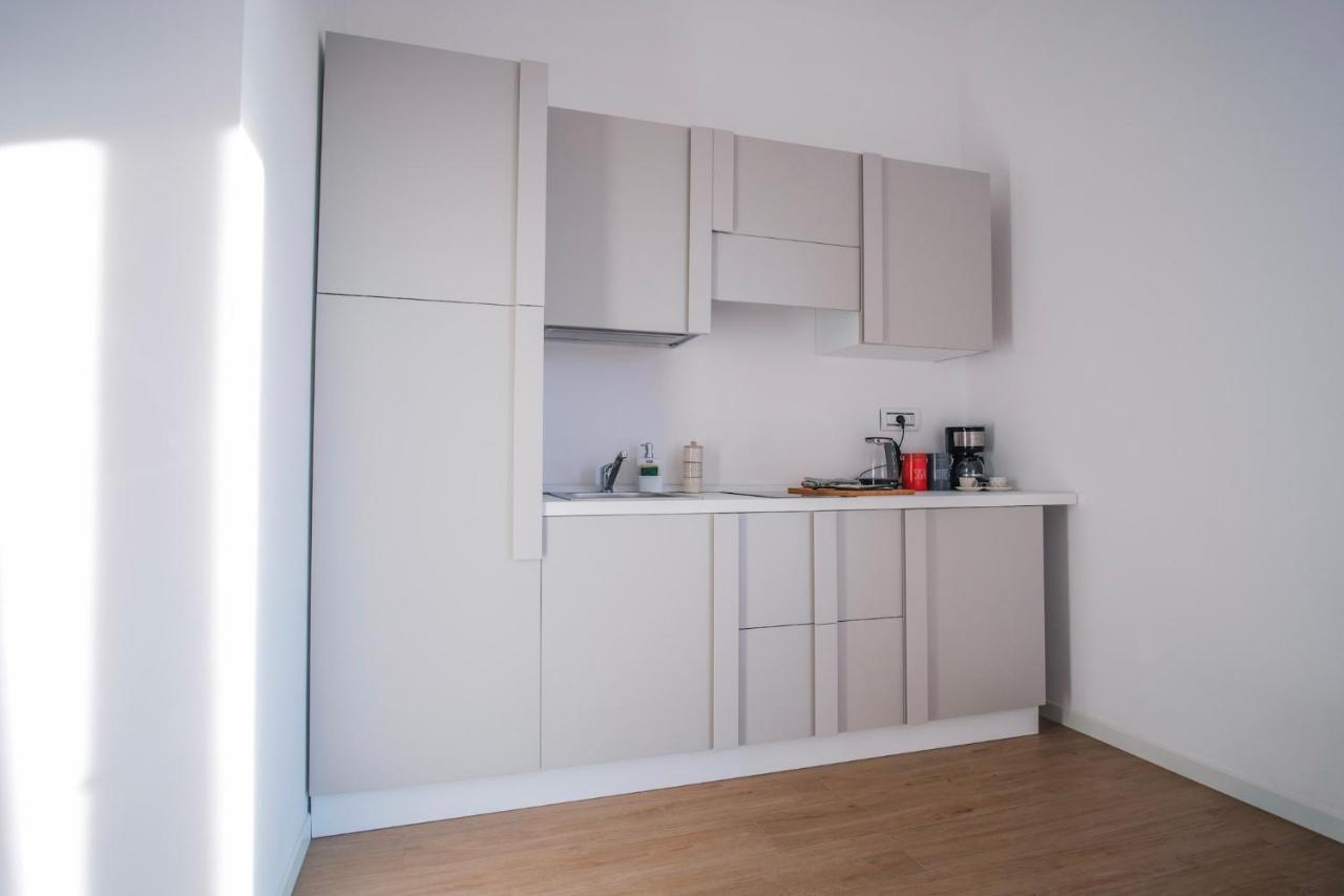 בארי Rossani Suites&Aparts מראה חיצוני תמונה