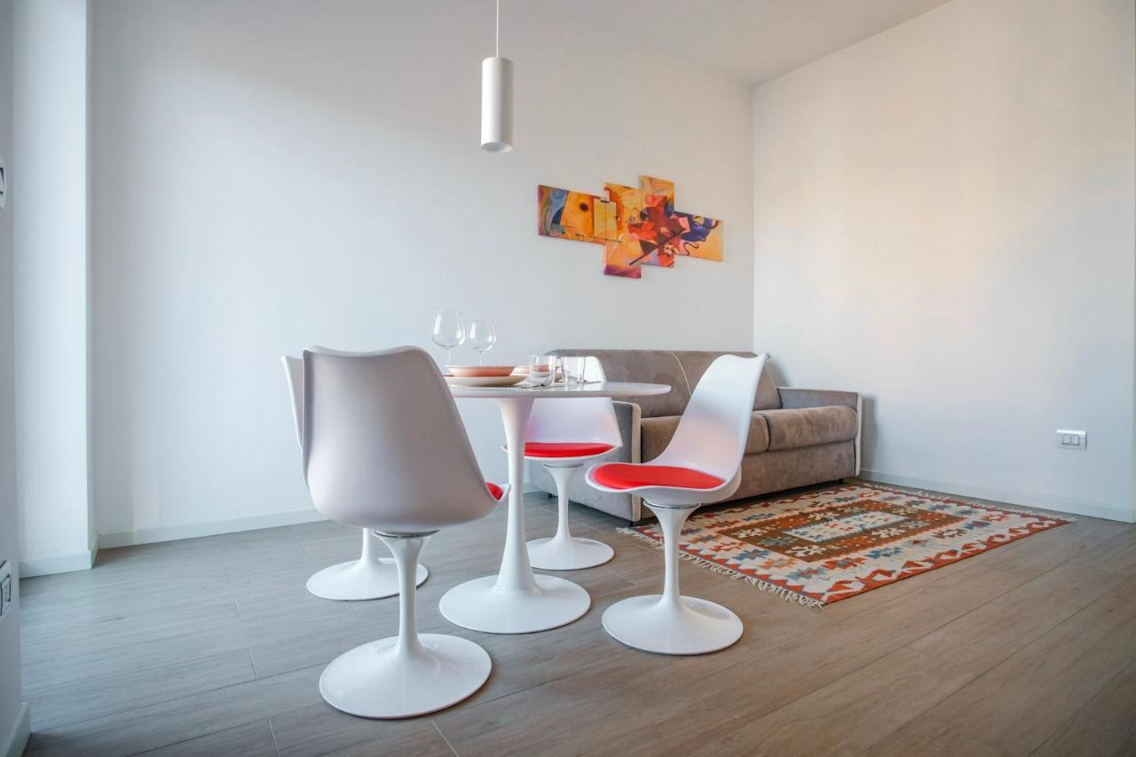 בארי Rossani Suites&Aparts מראה חיצוני תמונה