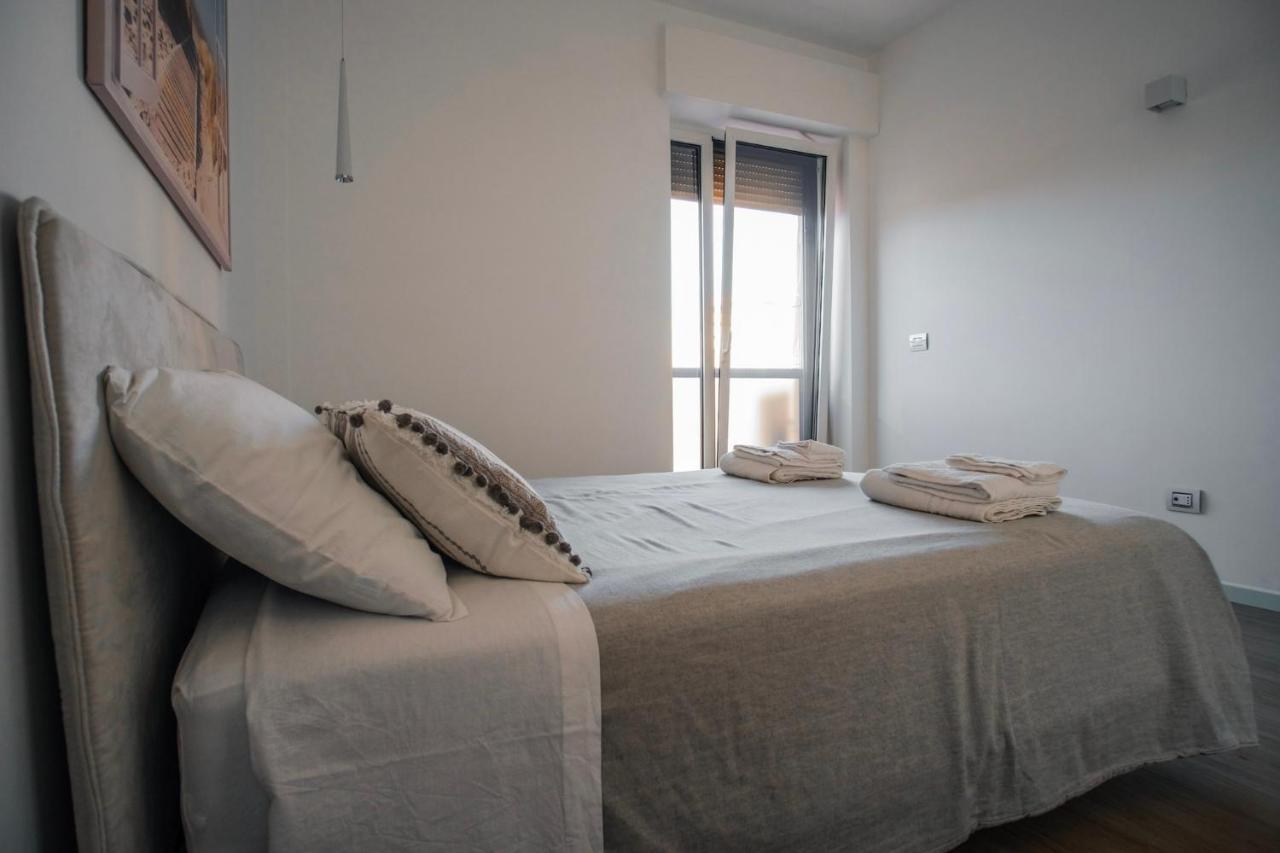 בארי Rossani Suites&Aparts מראה חיצוני תמונה