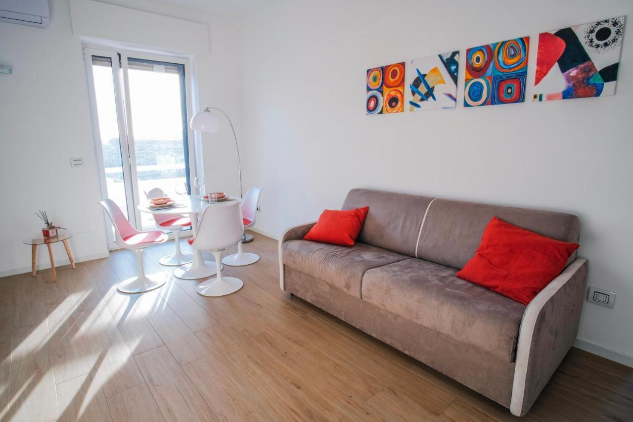 בארי Rossani Suites&Aparts מראה חיצוני תמונה