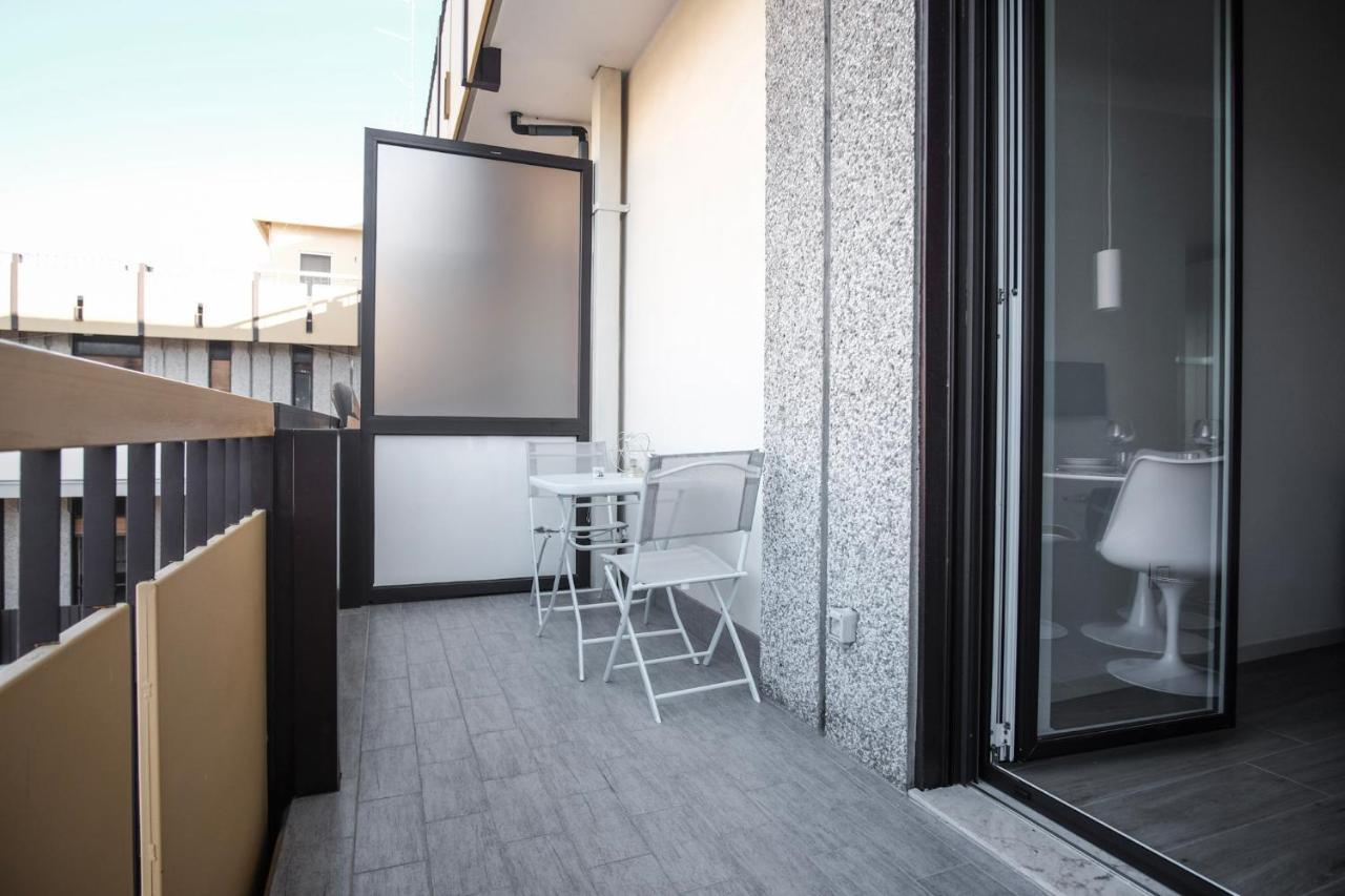 בארי Rossani Suites&Aparts מראה חיצוני תמונה