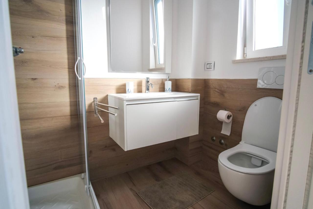 בארי Rossani Suites&Aparts מראה חיצוני תמונה