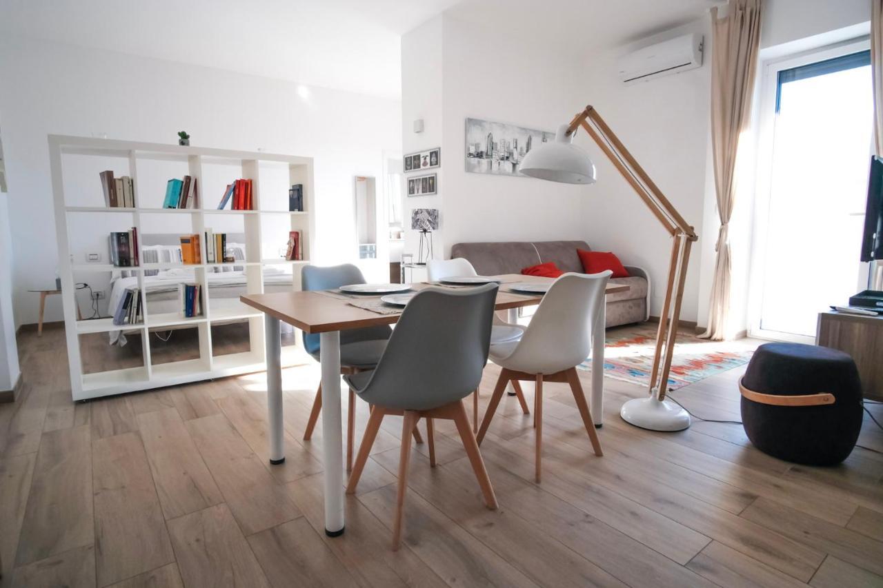 בארי Rossani Suites&Aparts מראה חיצוני תמונה